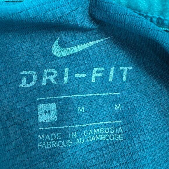 Nike Men's Blue Sports Shorts - Picture 4 of 9